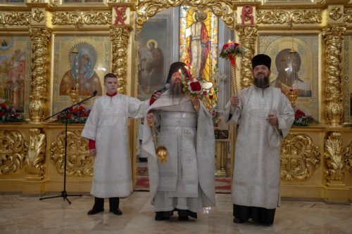 DSC08767.26.04.12